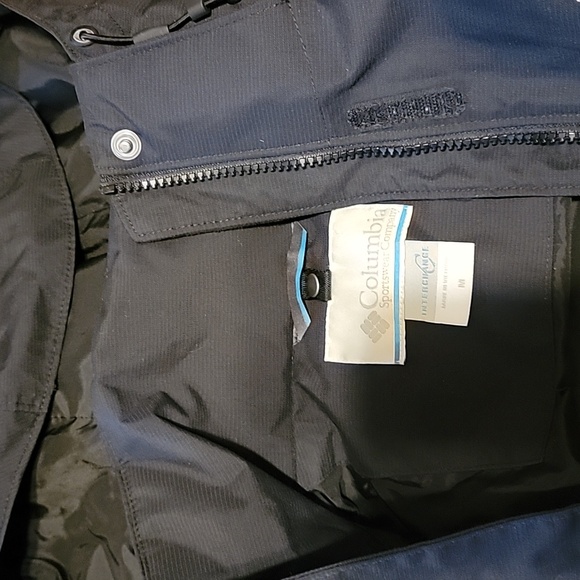 Thigh Length Columbia Jacket - Picture 3 of 3